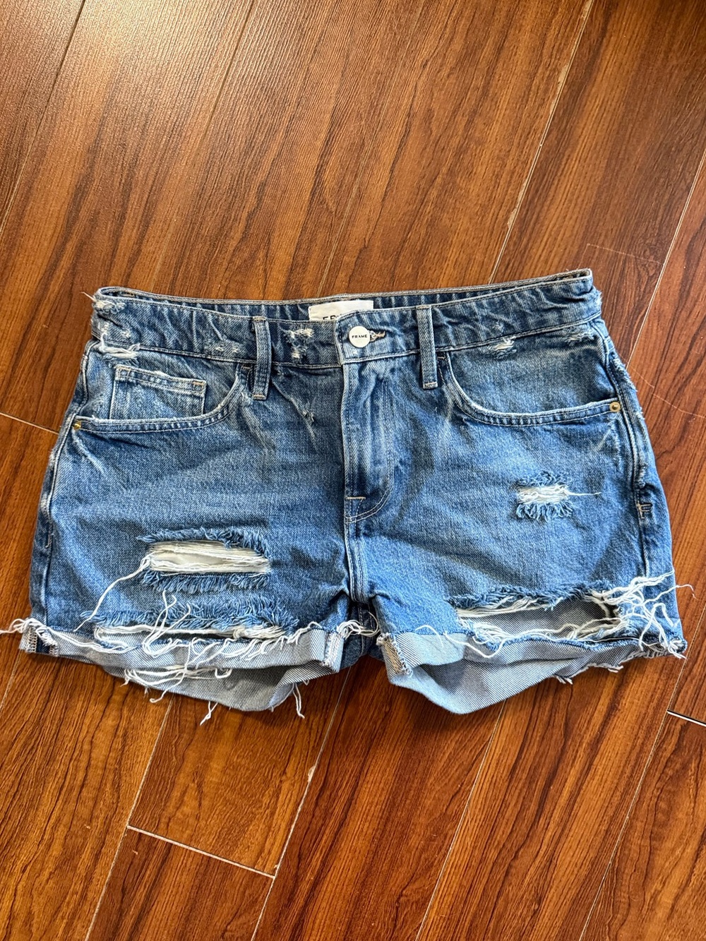 FRAME Le Grand Garçon Short size 25